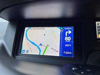 RENAULT SCENIC 1.6 VVT Dynamique TomTom MPV 5dr Petrol Manual Euro 5 (110 ps)