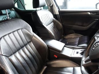 SKODA SUPERB 2.0 TSI SE L Hatchback 5dr Petrol DSG Euro 6 (s/s) (190 ps)