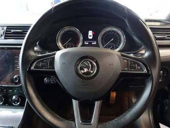 SKODA SUPERB 2.0 TSI SE L Hatchback 5dr Petrol DSG Euro 6 (s/s) (190 ps)