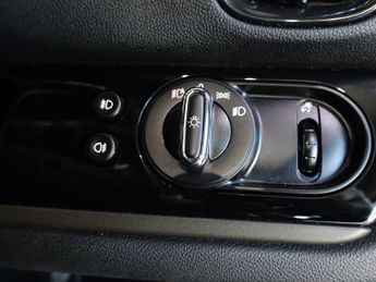 MINI COUNTRYMAN 1.5 7.6kWh Cooper SE Sport SUV 5dr Petrol Plug-in Hybrid Auto AL