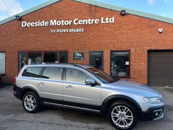 Volvo XC70 2.4 D5 SE Lux Estate 5dr Diesel Geartronic AWD Euro 5 (215 ps)