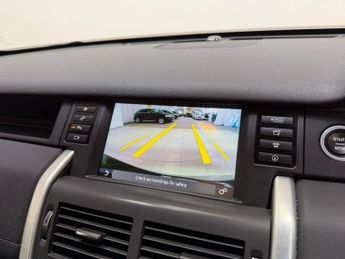 LAND ROVER DISCOVERY SPORT 2.0 TD4 SE Tech SUV 5dr Diesel Auto 4WD Euro 6 (s/s) (180 ps)