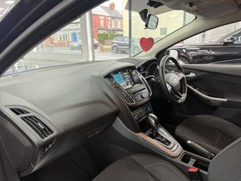 FORD FOCUS 1.0T EcoBoost Zetec Edition Hatchback 5dr Petrol Auto Euro 6 (s/