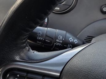 HONDA CIVIC 1.8 i-VTEC Si Hatchback 5dr Petrol Manual (155 g/km, 138 bhp)