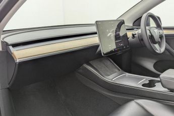 TESLA MODEL Y (Dual Motor) Long Range SUV 5dr Electric Auto 4WDE (384 bhp)