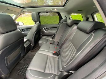 LAND ROVER DISCOVERY SPORT 2.0 Si4 HSE Dynamic Lux SUV 5dr Petrol Auto 4WD Euro 6 (s/s) (29