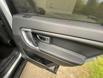 LAND ROVER DISCOVERY SPORT 2.0 Si4 HSE Dynamic Lux SUV 5dr Petrol Auto 4WD Euro 6 (s/s) (29