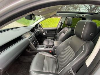 LAND ROVER DISCOVERY SPORT 2.0 Si4 HSE Dynamic Lux SUV 5dr Petrol Auto 4WD Euro 6 (s/s) (29