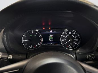 NISSAN JUKE 1.0 DIG-T N-Connecta SUV 5dr Petrol DCT Auto Euro 6 (s/s) (114 p