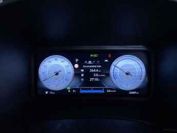 HYUNDAI KONA 39kWh Premium SUV 5dr Electric Auto (10.5kW Charger) (136 ps)