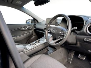 HYUNDAI KONA 64kWh Premium SUV 5dr Electric Auto (10.5kW Charger) (204 ps)