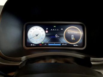 HYUNDAI KONA 64kWh Premium SUV 5dr Electric Auto (10.5kW Charger) (204 ps)