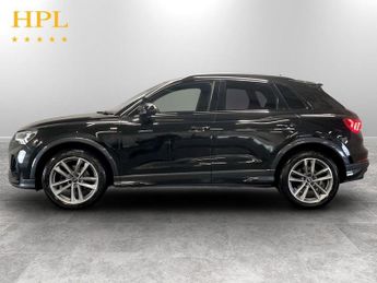 AUDI Q3 1.5 TFSI CoD 35 Black Edition SUV 5dr Petrol S Tronic Euro 6 (s/