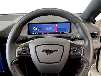FORD MUSTANG MACH-E Standard Range 70kWh SUV 5dr Electric Automatic AWD (269 ps)