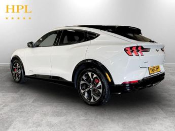 FORD MUSTANG MACH-E Standard Range 70kWh SUV 5dr Electric Automatic AWD (269 ps)