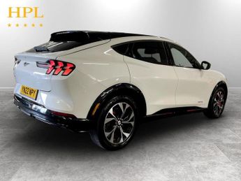 FORD MUSTANG MACH-E Standard Range 70kWh SUV 5dr Electric Automatic AWD (269 ps)