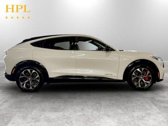 FORD MUSTANG MACH-E Standard Range 70kWh SUV 5dr Electric Automatic AWD (269 ps)