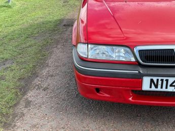 ROVER 200 1.4L 5d  94 BHP