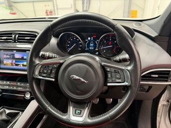 JAGUAR F-PACE 2.0 D180 R-Sport SUV 5dr Diesel Manual AWD Euro 6 (s/s) (180 ps)
