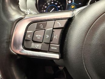 JAGUAR F-PACE 2.0 D180 R-Sport SUV 5dr Diesel Manual AWD Euro 6 (s/s) (180 ps)