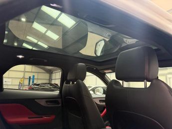 JAGUAR F-PACE 2.0 D180 R-Sport SUV 5dr Diesel Manual AWD Euro 6 (s/s) (180 ps)