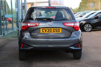 TOYOTA YARIS 1.5 VVT-i Icon Hatchback 5dr Petrol Manual Euro 6 (111 ps)