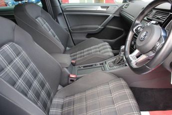 VOLKSWAGEN GOLF 2.0 TDI GTD Hatchback 5dr Diesel DSG Euro 6 (s/s) (184 ps)