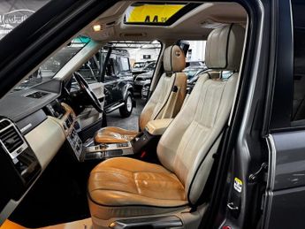 LAND ROVER RANGE ROVER 4.4 TD V8 Westminster SUV 5dr Diesel Auto 4WD Euro 5 (313 bhp)