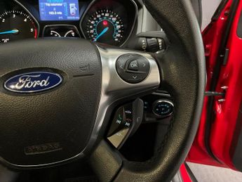 FORD FOCUS 1.6 TDCi Titanium Hatchback 5dr Diesel Manual Euro 5 (s/s) (115 