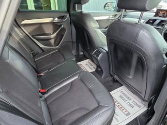 AUDI Q3 2.0 TDI S line SUV 5dr Diesel S Tronic quattro Euro 5 (s/s) (177