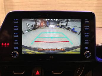 TOYOTA C-HR 1.8 VVT-h Dynamic SUV 5dr Petrol Hybrid CVT Euro 6 (s/s) (122 ps