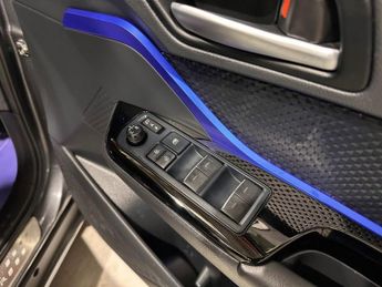 TOYOTA C-HR 1.8 VVT-h Dynamic SUV 5dr Petrol Hybrid CVT Euro 6 (s/s) (122 ps