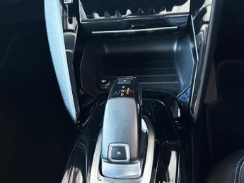 PEUGEOT 208 1.2 PureTech Allure Premium Hatchback 5dr Petrol EAT Euro 6 (s/s