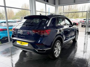 VOLKSWAGEN T-ROC 1.5 TSI GPF EVO SEL SUV 5dr Petrol DSG Euro 6 (s/s) (150 ps) 1 F