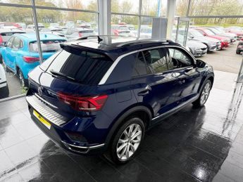 VOLKSWAGEN T-ROC 1.5 TSI GPF EVO SEL SUV 5dr Petrol DSG Euro 6 (s/s) (150 ps) 1 F