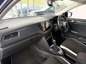 VOLKSWAGEN T-ROC 1.5 TSI GPF EVO SEL SUV 5dr Petrol DSG Euro 6 (s/s) (150 ps) 1 F