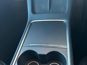 TESLA MODEL Y SUV 5dr Electric Auto RWD (346 ps) 1 OWNER! 