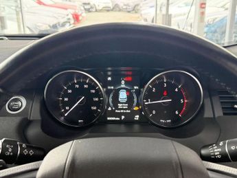 LAND ROVER RANGE ROVER EVOQUE 2.0 TD4 HSE Dynamic SUV 5dr Diesel Auto 4WD Euro 6 (s/s) (180 ps