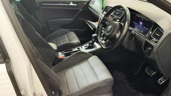 VOLKSWAGEN GOLF 2.0 TSI R Hatchback 5dr Petrol DSG 4Motion Euro 6 (s/s) (300 ps)
