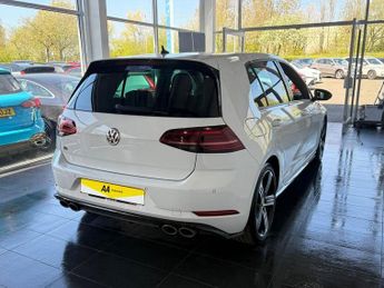 VOLKSWAGEN GOLF 2.0 TSI R Hatchback 5dr Petrol DSG 4Motion Euro 6 (s/s) (300 ps)
