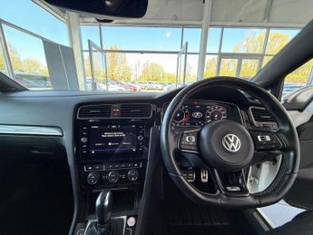 VOLKSWAGEN GOLF 2.0 TSI R Hatchback 5dr Petrol DSG 4Motion Euro 6 (s/s) (300 ps)