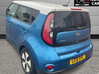 KIA SOUL 30kWh EV SUV 5dr Electric Auto (109 bhp)