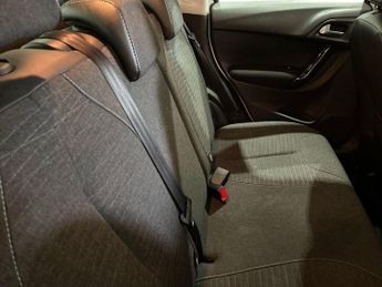 CITROEN C3 1.2 PureTech Platinum Hatchback 5dr Petrol ETG6 Euro 6 (s/s) (82