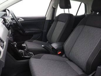 VOLKSWAGEN T-CROSS 1.0 TSI MOVE SUV 5dr Petrol DSG Euro 6 (s/s) (110 ps)