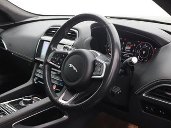 JAGUAR F-PACE 2.0 D180 Chequered Flag SUV 5dr Diesel Auto AWD Euro 6 (s/s) (18