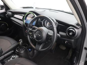 MINI HATCH 1.5 Cooper Classic Hatchback 5dr Petrol Steptronic Euro 6 (s/s) 