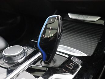 BMW IX3 80kWh Premier Edition SUV 5dr Electric Auto (286 ps)