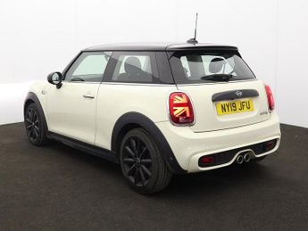 MINI HATCH 2.0 Cooper S Classic Hatchback 3dr Petrol Steptronic Euro 6 (s/s