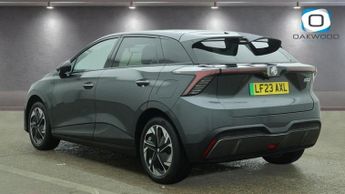 MG MG 4 64kWh Trophy Long Range Hatchback 5dr Electric Auto (203 ps)