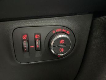 VAUXHALL CORSA 1.4i ecoTEC Energy Hatchback 5dr Petrol Manual Euro 6 (a/c) (75 